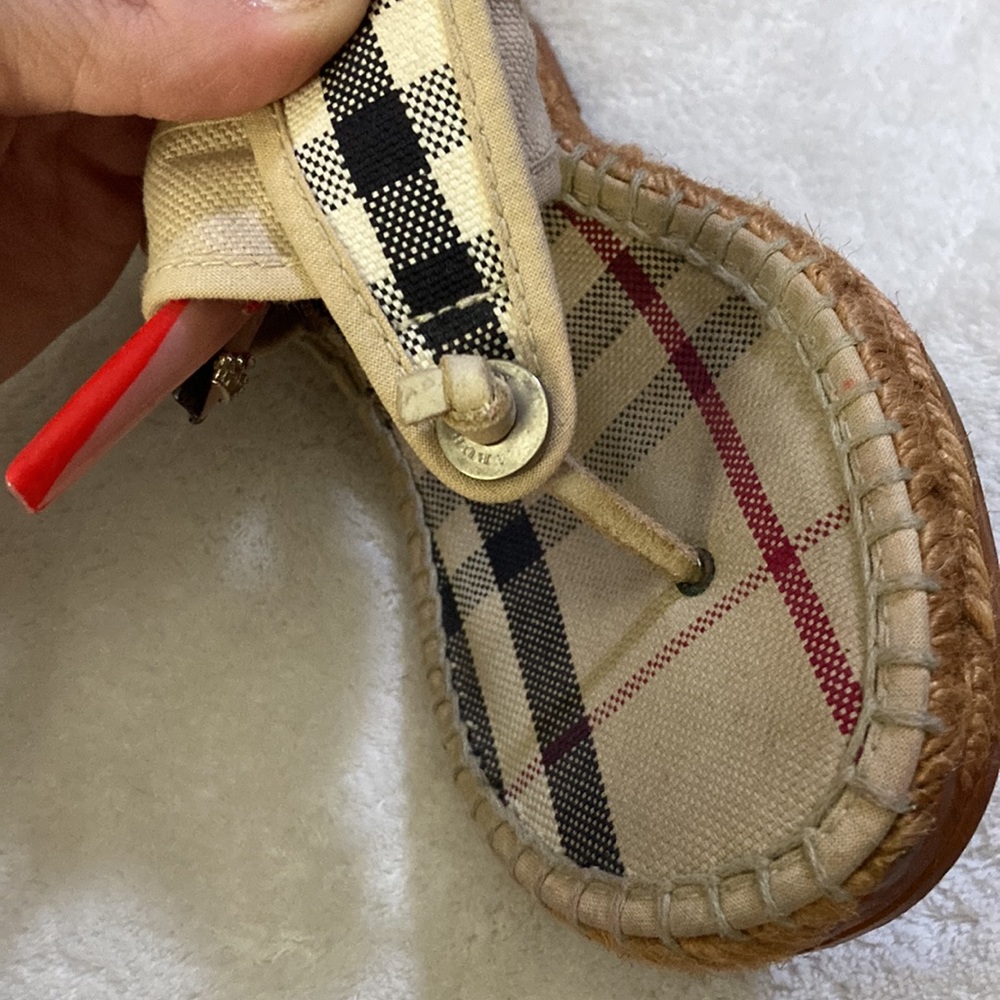 Burberry wedge Sandals - Picture 7 of 16
